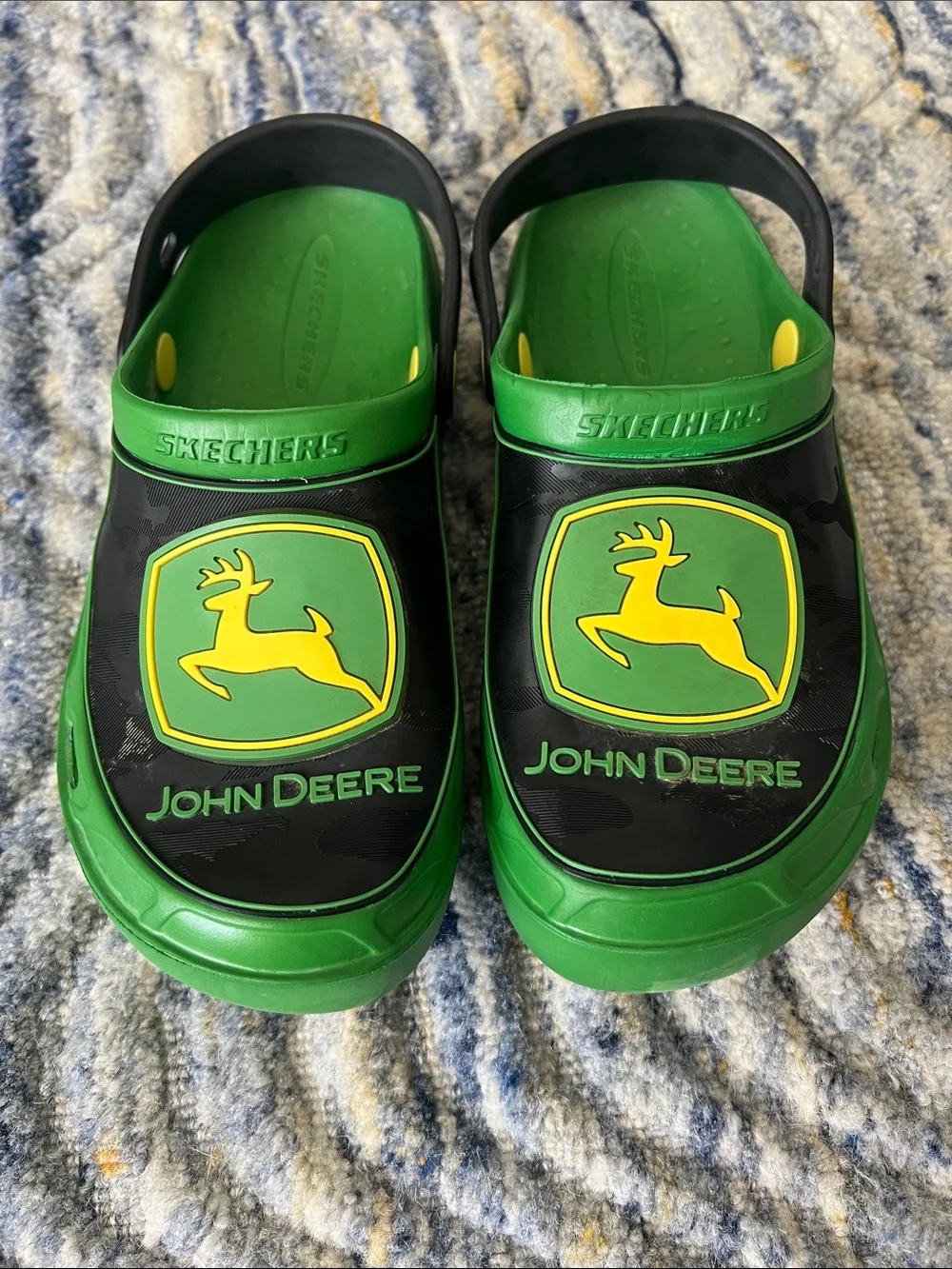 Skechers John Deere slides size 5 green